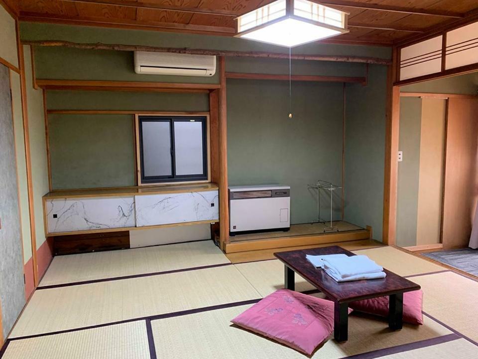 Zen Hostel Yamanouchi  Exterior photo